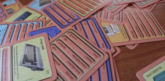 32 Karten mit alten Rechnern. (Foto: GamingGadgets.de)